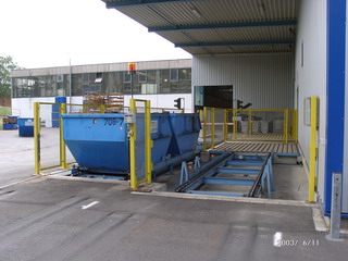 Vollautomatische Containerförderung 1